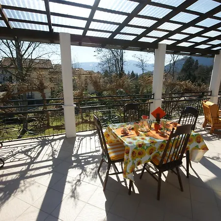 Dell' Oca Apartamento Cissano
